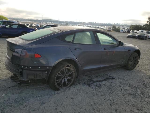 5YJSA1E55NF468279 - 2022 TESLA MODEL S GRAY photo 3