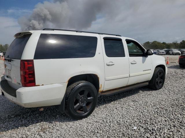 3GNFK16318G184441 - 2008 CHEVROLET SUBURBAN K1500 LS WHITE photo 3