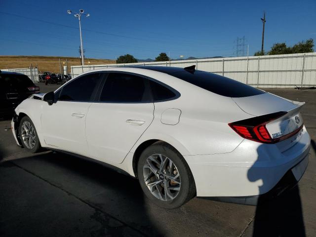 5NPEF4JA7MH102231 - 2021 HYUNDAI SONATA SEL WHITE photo 2