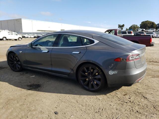 5YJSA1DN2DFP21526 - 2013 TESLA MODEL S Մոխրագույն լուսանկար 2