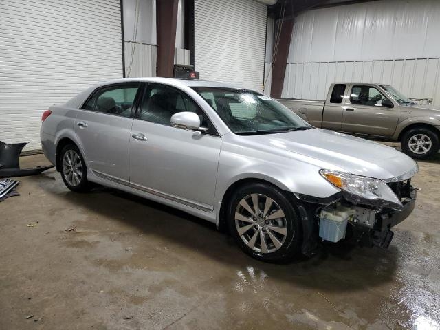 4T1BK3DBXBU413468 - 2011 TOYOTA AVALON BASE 银色 照片 4