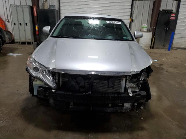 4T1BK3DBXBU413468 - 2011 TOYOTA AVALON BASE 银色 照片 5