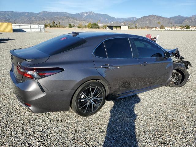 4T1S31AK8PU046941 - 2023 TOYOTA CAMRY SE NIGHT SHADE GRAY photo 3
