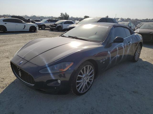 ZAM45KMA7B0054279 - 2011 MASERATI GRANTURISM S BLUE photo 1