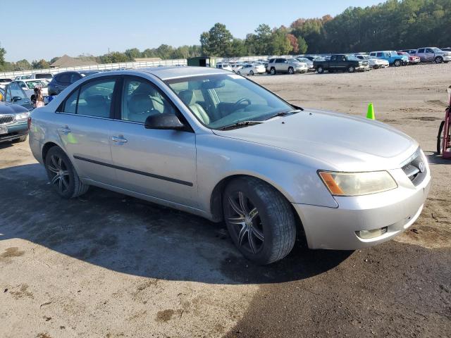 5NPEU46F88H316452 - 2008 HYUNDAI SONATA SE SILVER photo 4