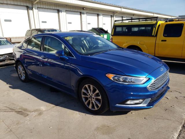 3FA6P0HD6HR328280 - 2017 FORD FUSION SE BLUE photo 4