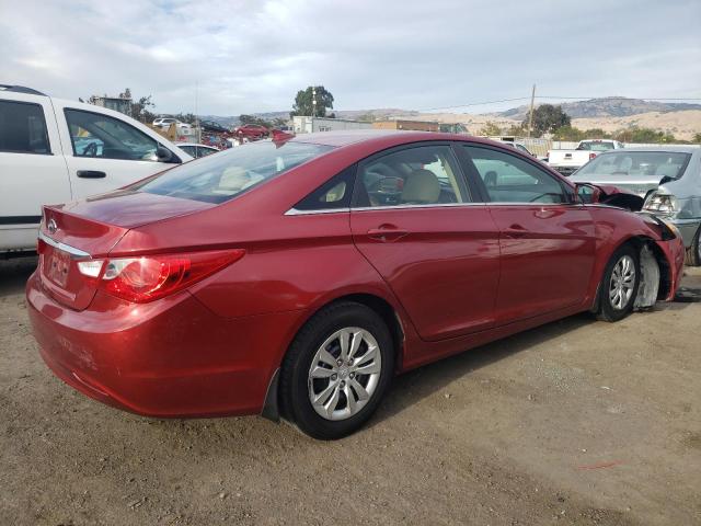 5NPEB4AC5DH511728 - 2013 HYUNDAI SONATA GLS RED photo 3