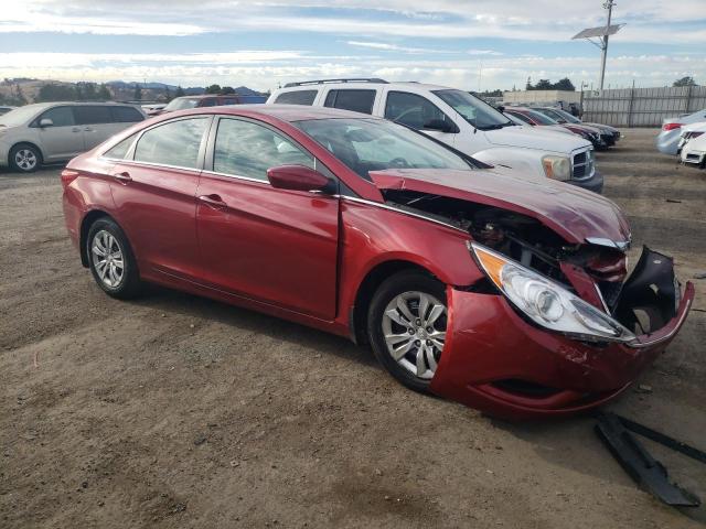 5NPEB4AC5DH511728 - 2013 HYUNDAI SONATA GLS RED photo 4