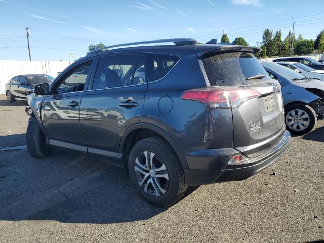 JTMBFREV7JJ747459 - 2018 TOYOTA RAV4 LE CHARCOAL photo 2