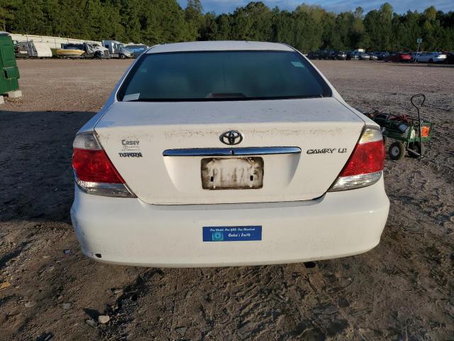 4T1BE32K95U402802 - 2005 TOYOTA CAMRY LE WHITE photo 6