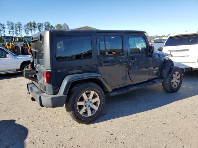 1C4BJWEG4JL814408 - 2018 JEEP WRANGLER U SAHARA GRAY photo 3