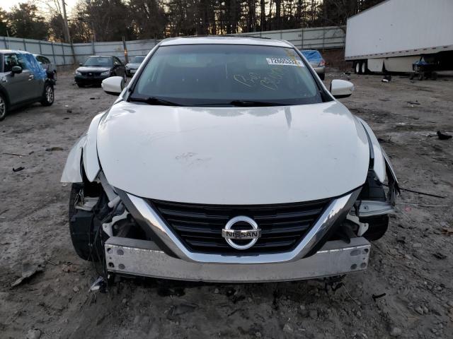 1N4AL3AP1GN372927 - 2016 NISSAN ALTIMA 2.5 WHITE photo 5