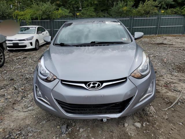 5NPDH4AE2GH679519 - 2016 HYUNDAI ELANTRA SE SILVER photo 5