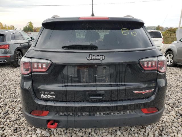 3C4NJDDB6JT169000 - 2018 JEEP COMPASS TRAILHAWK BLACK photo 6