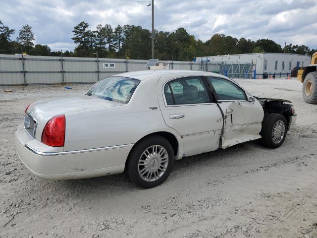 1LNHM82W26Y601746 - 2006 LINCOLN TOWN CAR SIGNATURE LIMITED GRAY photo 3