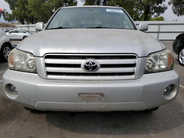 JTEDP21A750063065 - 2005 TOYOTA HIGHLANDER LIMITED SILVER photo 5