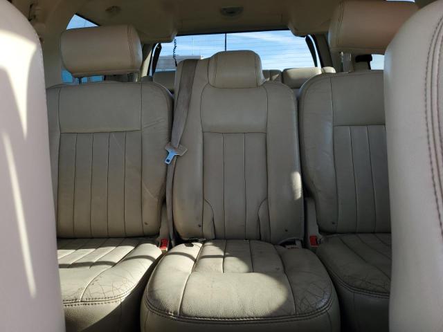 5LMFU28R44LJ35492 - 2004 LINCOLN NAVIGATOR ოქროსფერი ფოტო 10