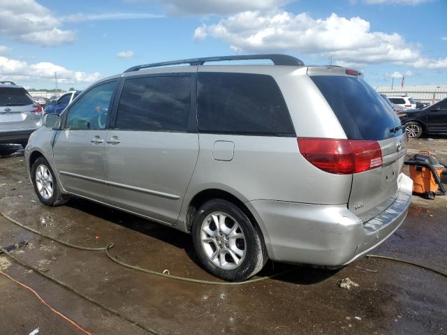 5TDZA22CX5S311687 - 2005 TOYOTA SIENNA XLE SILVER photo 2