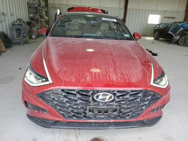 5NPEH4J20MH072623 - 2021 HYUNDAI SONATA LIMITED RED photo 5