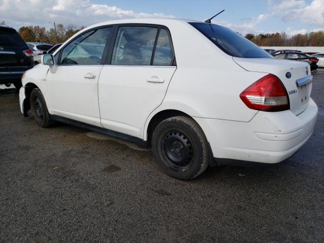 3N1BC11E57L445611 - 2007 NISSAN VERSA S WHITE photo 2