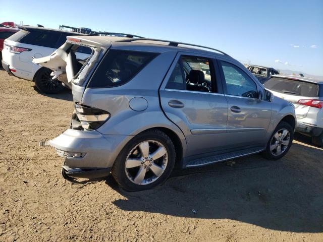 4JGBB8GB2BA670912 - 2011 MERCEDES-BENZ ML 350 4MATIC GRAY photo 3