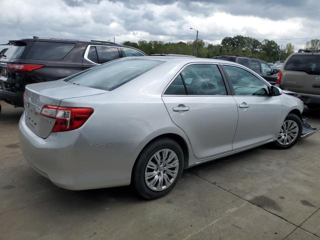 4T1BF1FK3EU451201 - 2014 TOYOTA CAMRY L SILVER photo 3