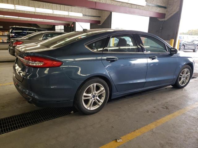 3FA6P0HDXJR135751 - 2018 FORD FUSION SE BLUE photo 3