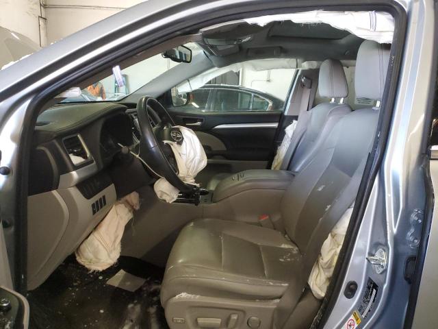 5TDJKRFH5FS189136 - 2015 TOYOTA HIGHLANDER XLE SILVER photo 7