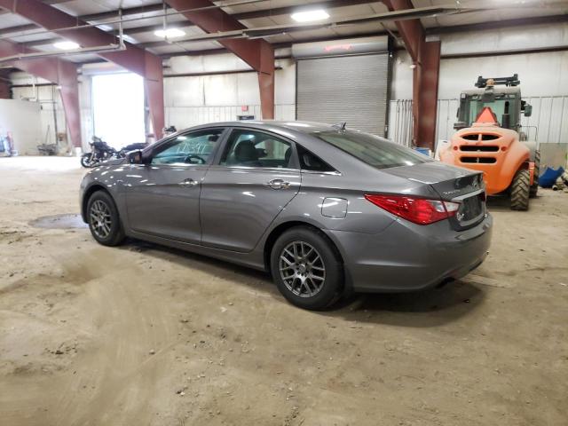 5NPEC4AC0BH135742 - 2011 HYUNDAI SONATA SE GRAY photo 2