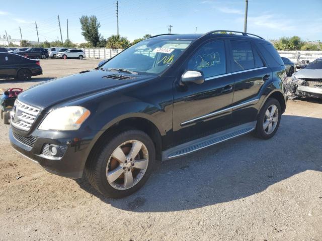 4JGBB8GB2AA556875 - 2010 MERCEDES-BENZ ML 350 4MATIC BLACK photo 1
