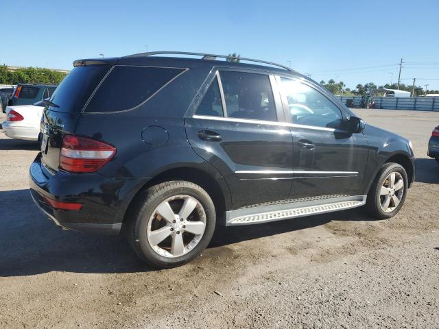 4JGBB8GB2AA556875 - 2010 MERCEDES-BENZ ML 350 4MATIC BLACK photo 3