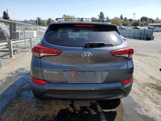 KM8J33A46HU429240 - 2017 HYUNDAI TUCSON LIMITED GRAY photo 6