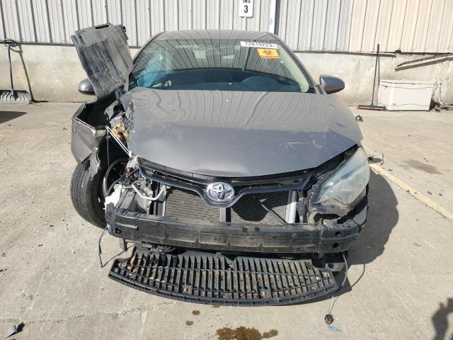 2T1BURHE7FC388148 - 2015 TOYOTA COROLLA L GRAY photo 5