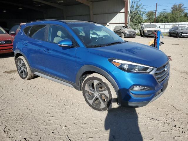 KM8J33A28JU793132 - 2018 HYUNDAI TUCSON VALUE BLUE photo 4