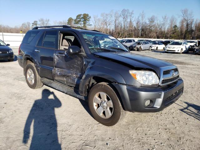 JTEBU14R460095131 - 2006 TOYOTA 4RUNNER SR5 BLUE photo 4