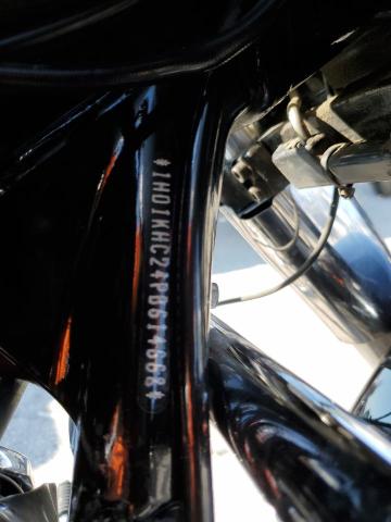 1HD1KHC24PB614668 - 2023 HARLEY-DAVIDSON FLTRX 黑色 照片 8