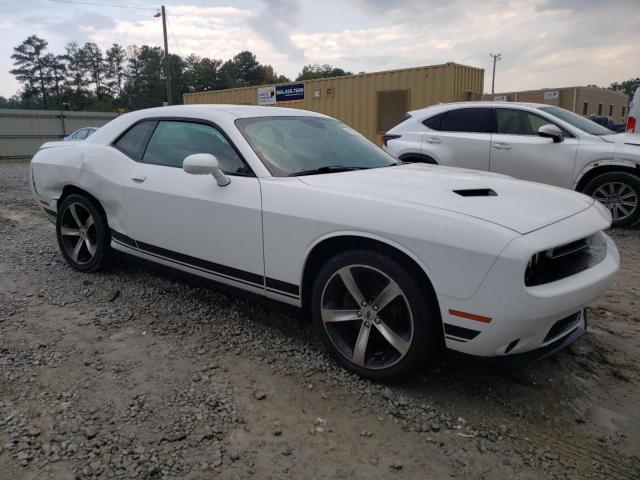 2C3CDZAG4KH620547 - 2019 DODGE CHALLENGER SXT WHITE photo 4