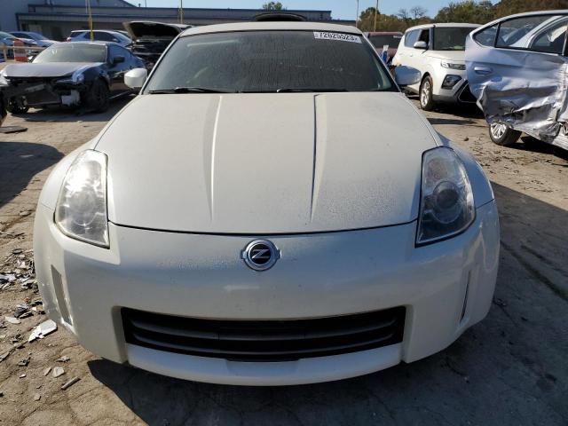 JN1AZ34E66M350917 - 2006 NISSAN 350Z COUPE WHITE photo 5