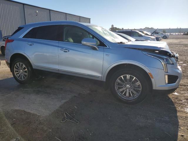 1GYKNBRS8HZ286451 - 2017 CADILLAC XT5 LUXURY SILVER photo 4