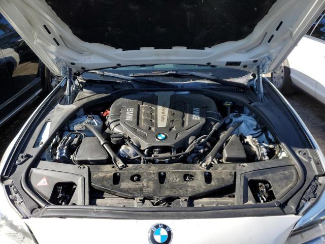 WBAKN9C57FD961344 - 2015 BMW 550 I WHITE photo 11