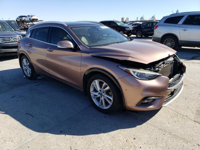 SJKCH5CP0HA024961 - 2017 INFINITI QX30 BASE PURPLE photo 4