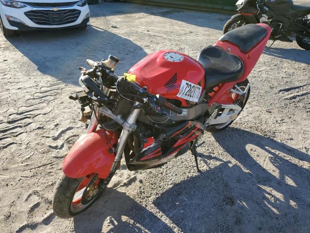 JH2SC50002M007949 - 2002 HONDA CBR900 RR RED photo 2