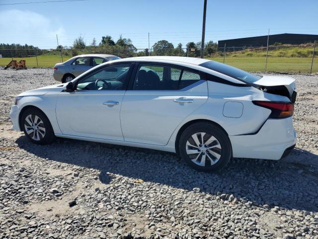 1N4BL4BV9MN357305 - 2021 NISSAN ALTIMA S WHITE photo 2