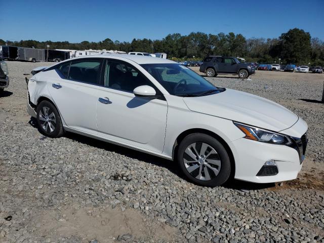 1N4BL4BV9MN357305 - 2021 NISSAN ALTIMA S WHITE photo 4