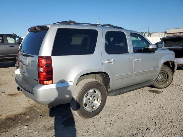 1GNSKAE08CR306761 - 2012 CHEVROLET TAHOE K1500 LS SILVER photo 3