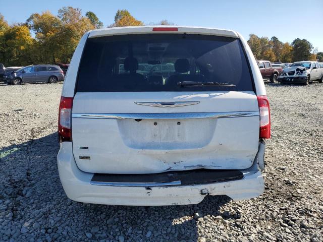 2C4RC1BG1GR300922 - 2016 CHRYSLER TOWN & COU TOURING WHITE photo 6