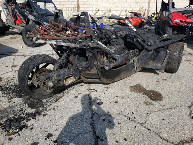 57XAAPFA4H8123847 - 2017 POLARIS SLINGSHOT SL BURN photo 4