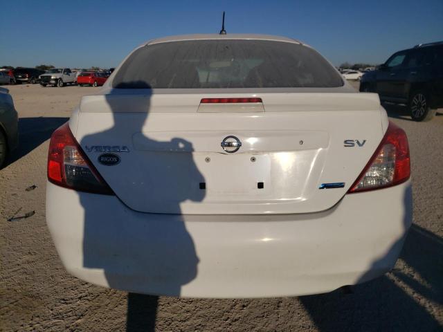 3N1CN7AP4EK450207 - 2014 NISSAN VERSA S WHITE photo 6