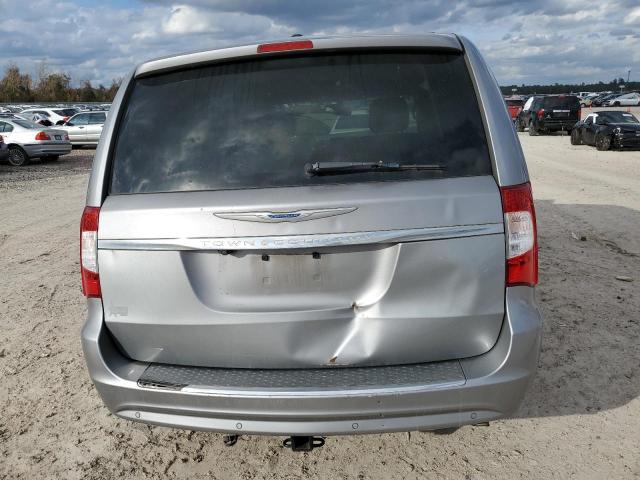 2C4RC1CG6DR807972 - 2013 CHRYSLER TOWN & COU TOURING L SILVER photo 6