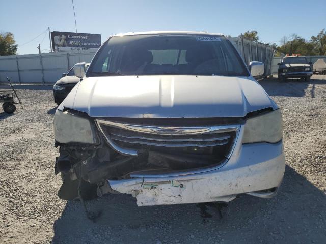 2A4RR5DG9BR685894 - 2011 CHRYSLER TOWN & COU TOURING 银色 照片 5